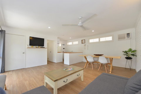 Lychee Tree Holiday Apartments - Accommodation Whitsundays 21