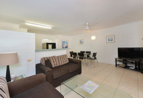 Lychee Tree Holiday Apartments - Accommodation Whitsundays 4