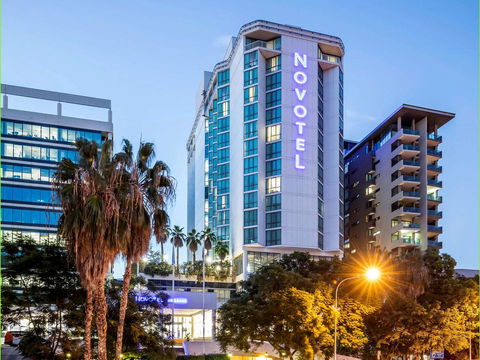 Amora Hotel Brisbane - Accommodation Whitsundays 0