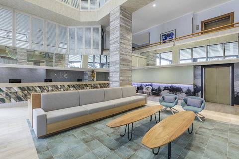 Vibe Hotel Gold Coast - Accommodation Whitsundays 15