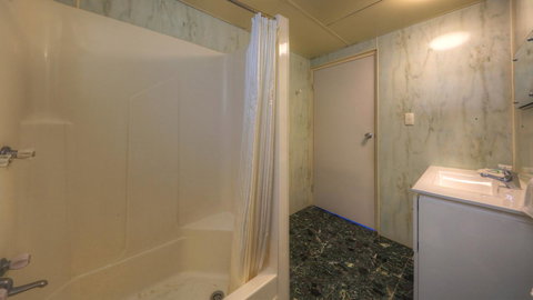 The Park Motel - Accommodation Whitsundays 32