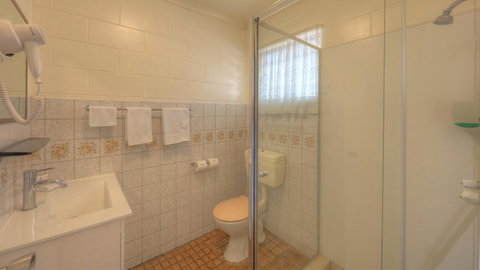 The Park Motel - Accommodation Whitsundays 26