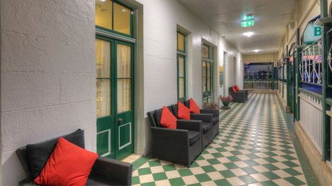 The Park Motel - Accommodation Whitsundays 10