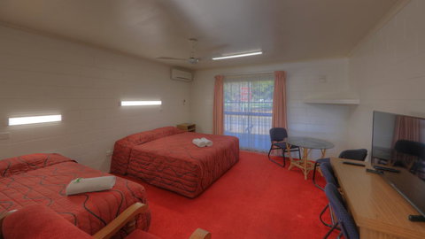 The Park Motel - Accommodation Whitsundays 30