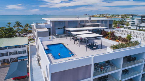 Echelon Apartments Yeppoon - Accommodation Whitsundays 3
