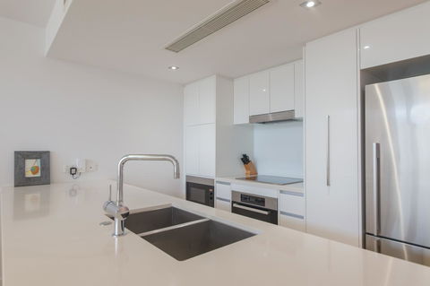 Echelon Apartments Yeppoon - Accommodation Whitsundays 14