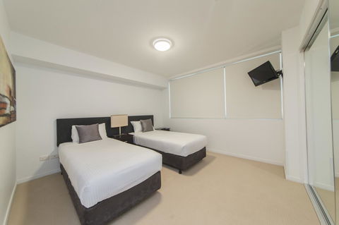 Echelon Apartments Yeppoon - Accommodation Whitsundays 8