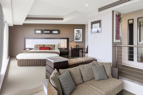 RACV Royal Pines Resort Gold Coast - Accommodation Whitsundays 2