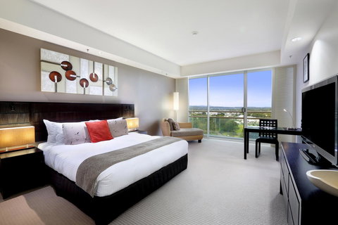 RACV Royal Pines Resort Gold Coast - Accommodation Whitsundays 4