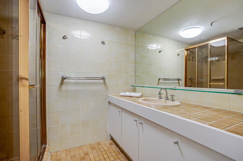 Gemini Court Holiday Apartments - Accommodation Whitsundays 8