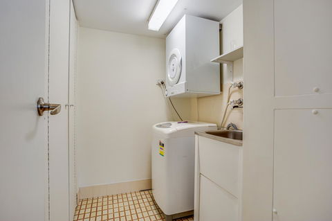 Gemini Court Holiday Apartments - Accommodation Whitsundays 6