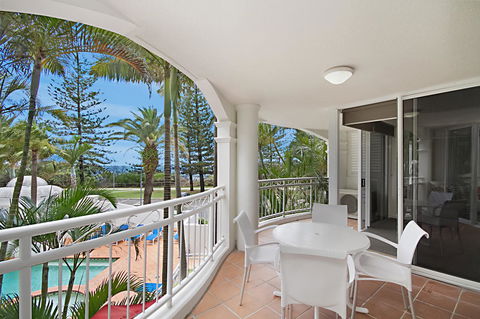 ULTIQA Burleigh Mediterranean Resort - Accommodation Whitsundays 34