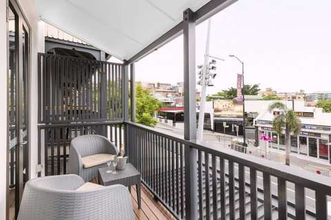 The Beetson Hotel -formerly Gambaro Hotel - Accommodation Whitsundays 24