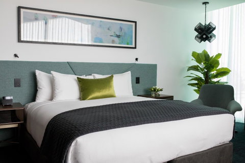 Eatons Hill Hotel - Accommodation Whitsundays 42