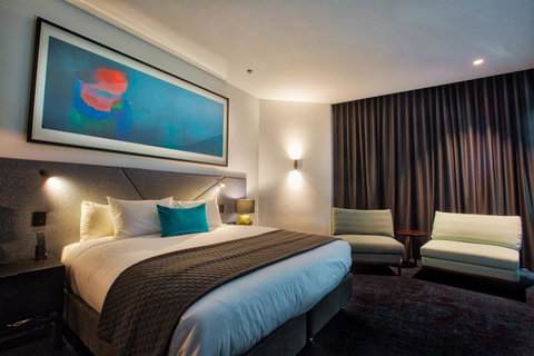 Eatons Hill Hotel - Accommodation Whitsundays 12