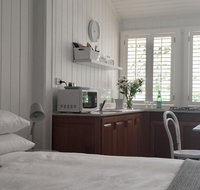 Halcyon on Bardon - Accommodation Whitsundays