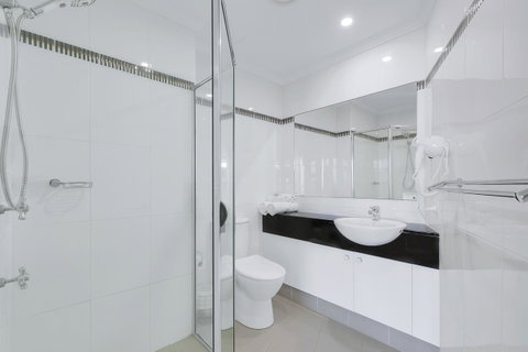 Pacific Views Resort - Accommodation Whitsundays 8
