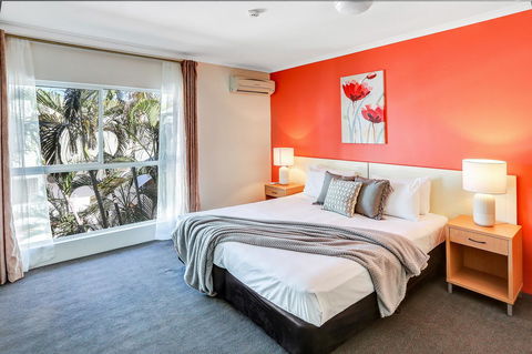 Coral Tree Inn - Accommodation Whitsundays 1
