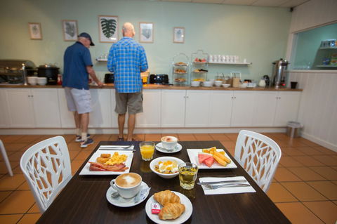 Coral Tree Inn - Accommodation Whitsundays 8