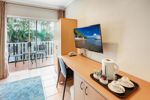Coral Tree Inn - Accommodation Whitsundays 12
