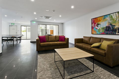 Arise Princess Regent Apartments - Accommodation Whitsundays 15