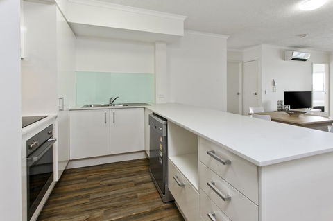 Arise Princess Regent Apartments - Accommodation Whitsundays 4