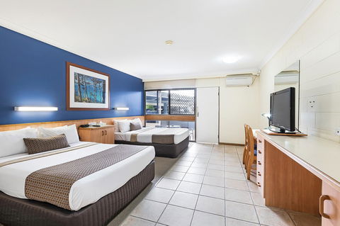 Reef Gateway Hotel - Accommodation Whitsundays 4