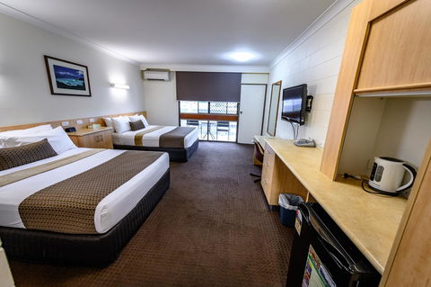 Reef Gateway Hotel - Accommodation Whitsundays 7