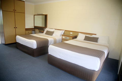 Reef Gateway Hotel - Accommodation Whitsundays 8