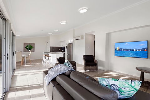 Oasis Apartments On Hamilton Island By HIHA - Accommodation Whitsundays 33