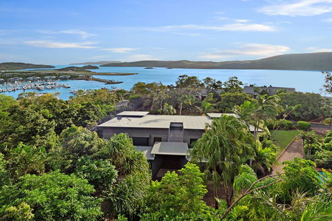 Oasis Apartments On Hamilton Island By HIHA - Accommodation Whitsundays 29