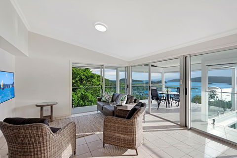 Oasis Apartments On Hamilton Island By HIHA - Accommodation Whitsundays 35
