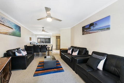 Growder Court 3 - Coolum Beach QLD - Accommodation Whitsundays 16