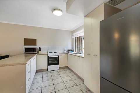 Growder Court 3 - Coolum Beach QLD - Accommodation Whitsundays 11
