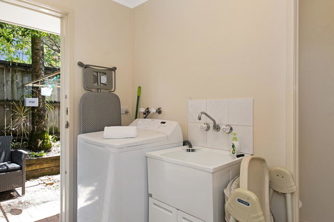Growder Court 3 - Coolum Beach QLD - Accommodation Whitsundays 32
