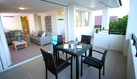 Domain Serviced Apartments - Accommodation Whitsundays 18