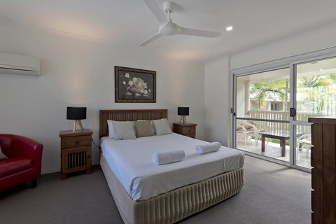 Tropical Nites Holiday Townhouses - Accommodation Whitsundays 2