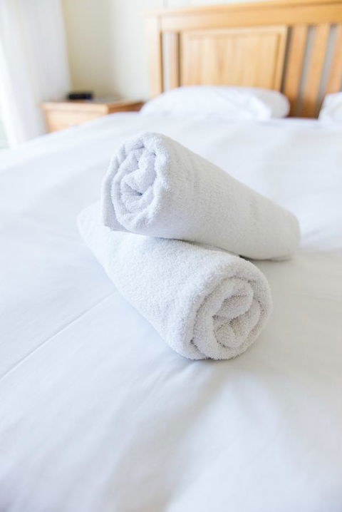 Paradise Penthouse At Waves - Airlie Beach - Accommodation Whitsundays 22