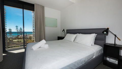 Swell Resort Burleigh Heads - Accommodation Whitsundays 3