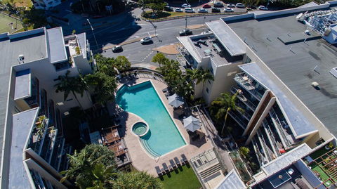 Swell Resort Burleigh Heads - Accommodation Whitsundays 19