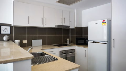 Swell Resort Burleigh Heads - Accommodation Whitsundays 42