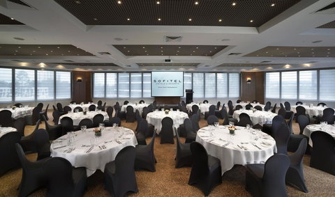 Sofitel Gold Coast Broadbeach - Accommodation Whitsundays 28