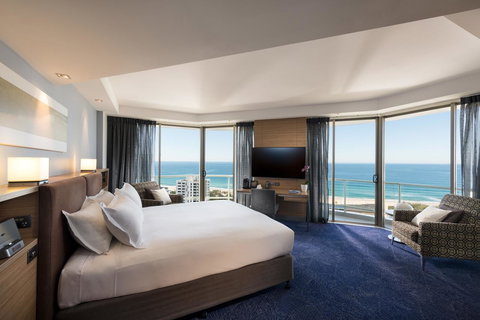 Sofitel Gold Coast Broadbeach - Accommodation Whitsundays 17