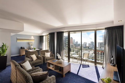 Sofitel Gold Coast Broadbeach - Accommodation Whitsundays 21