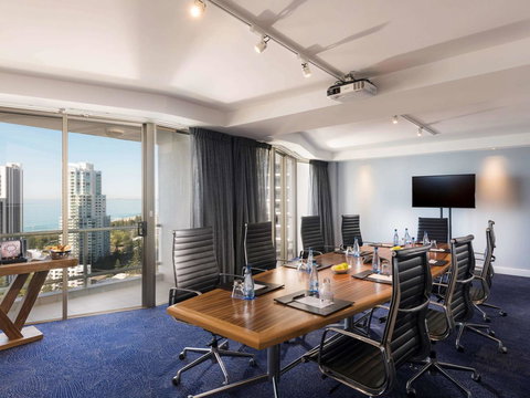 Sofitel Gold Coast Broadbeach - Accommodation Whitsundays 42