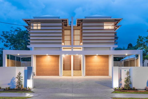 Noosa Villas - Accommodation Whitsundays 0