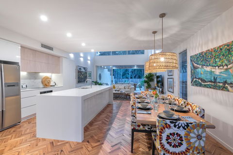Noosa Villas - Accommodation Whitsundays 17
