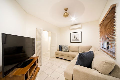 Portside Whitsunday Luxury Holiday Apartments - Accommodation Whitsundays 20