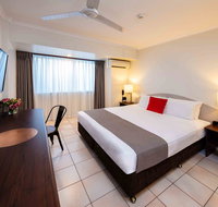Hides Hotel - Accommodation Whitsundays