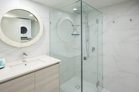 Miami Beachside Holiday Apartments - Accommodation Whitsundays 16